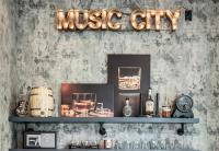 Studio C on Music Row, 4 Min Broadway - Bed and Breakfast Nashville