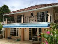 Greg's Place in Albrook - B&B