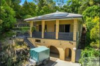 Ballina Road Hillside House - Bed and Breakfast Goonellabah