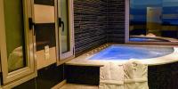 Deluxe Villa with Indoor Hot Tub