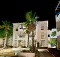Precioso apartamento con vistas a mar y montaña en Manilva - Chambres d'hôtes Manilva