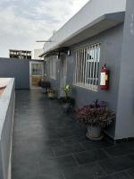 Chic Dakar Rooftop Bedroom WiFi shared Kitchen - Ferienwohnung