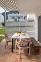 Einalia Holiday Homes by the Beach - B&B Kardámaina