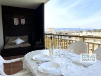 Salou Beach Apartment C92, climatizado y con piscina - Chambres d'hôtes Salou