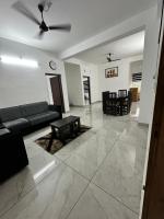 Leela's Arcade Managed by SS Builders & Developers - Chambres d’hôtes Karunāgapalli