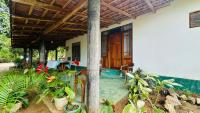 Sigiriya Paradise Treehouse - B&B