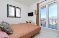 Appartamento con 3 Camere da Letto