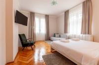Vierbettzimmer mit Balkon