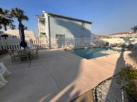 Cozy Two-Bedroom Cottage-5min walk to beach! - B&B Panama City Beach