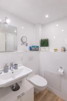 Ruhig Top mod Studio Appartement,privater Eingang - Chambres d’hôtes Oberhaching