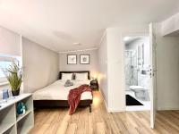 Basic Triple Room