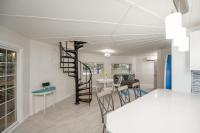 Hailey's Roundhouse - New & Unique Home w/ Water Access! - B&B Deep Hole