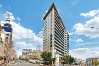QV Stays Central Stunner with Harbour Views - B&B Auckland