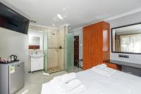 King Room with Garden View