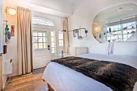 Renovated, Modern Downtown Loft - B&B Provincetown