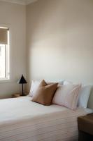 Unit 4, Rocky CBD - Bed and Breakfast Rockhampton