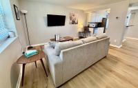 Davenport Dwellings-Midtown 3Bed - Bed and Breakfast Omaha