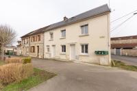Movie Prestige - Elegant - Moderne - Netflix avec VidéoProjecteur - Stationnement facile - Chambres d'hôtes Laigneville