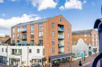 Dolce Vita - Duplex Apartment with Incredible Harbour Views - B&B