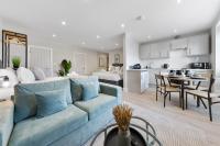 Modern AC Studio Arnos Grove 3 Beds Tube Access Parking & Wifi - B&B New Southgate