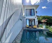The Blue Lion Villa Samui - B&B Chaweng Noi Beach