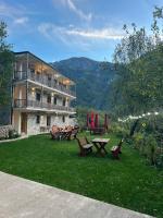 Bujtina Ziçi - B&B