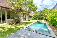 Mantra Dom Villa 3 Bedrooms - B&B Canggu