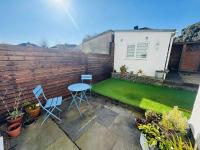 Redland's Fun & Colourful Artistic House - B&B Brístol