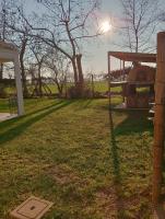 In the countryside just 15 min from the airport and 5 min from train station - B&B Stezzano
