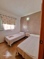Appartamento con 2 Camere da Letto e Vista Mare