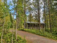 Kelorinne ladun ja järven läheisyydessä - B&B Ruka