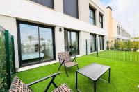 Casa Rosalia 2 by Rental Hero - B&B Los Alcázares