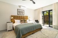 Estudio con cama extragrande