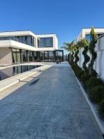 Infinity Villa - Bed and Breakfast
