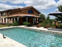 Chalet bois ALBI - Bed and Breakfast Albi