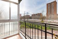 Besos · Bright apartment close to congress & port - B&B Sant Adrià de Besòs