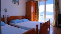 One Bedroom Apartment with Balcony and Sea View