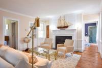 Stylish Retreat 2 mi to Beach - B&B Yarmouth