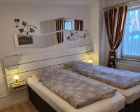 Fewo Hoffmann Großdeuben mit 2 Schlafzimmern EG - B&B Böhlen