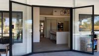 Luxurious Modern Retreat with Private Pool & Patio - B&B Austin