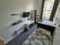 Twin Room with Shared Bathroom