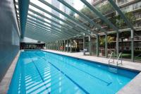 Vista on Queensbridge - 3BR Home in the Heart of It All - Chambres d'hôtes Melbourne