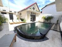 Villa KAS Legian Seminyak - 6 Bedroom Villa - Chambres d’hôtes Seminyak