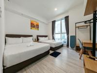 Sutera Avenue Rooftop Infinity Swimming Pool - B&B Kota Kinabalu