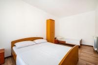 Apartamento con vistas al jardín