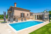 Villa Rosewood - Bed and Breakfast Šumber
