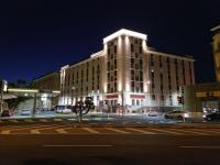 Bright Port View Apartment- Free Parking - B&B
