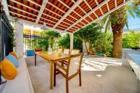 Beach House Labineca - Chambres d’hôtes Gradac