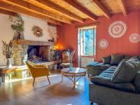 La Grossille Mas avec piscine - Bed and Breakfast Notre-Dame-de-la-Rouvière