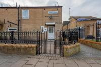 Premium Serviced Accommodation Nottingham, 4 Bedrooms, 5 Beds, 4 Bathrooms, Sleeps 7 - Bed and Breakfast Nottingham
